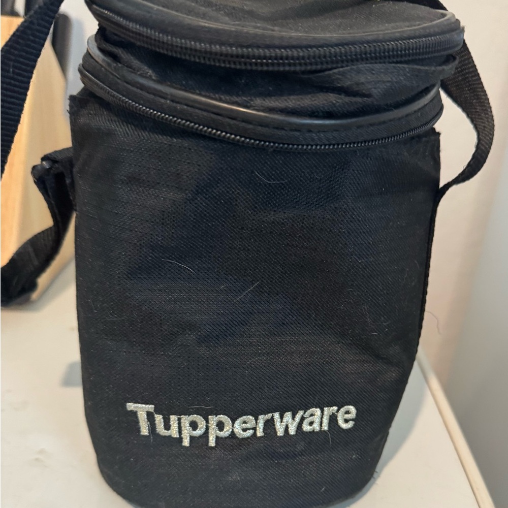 Tupperware Black Baby Bag with Insulated Design